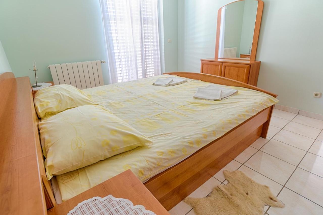 Ferienwohnung Arka Stara Novalja Exterior foto
