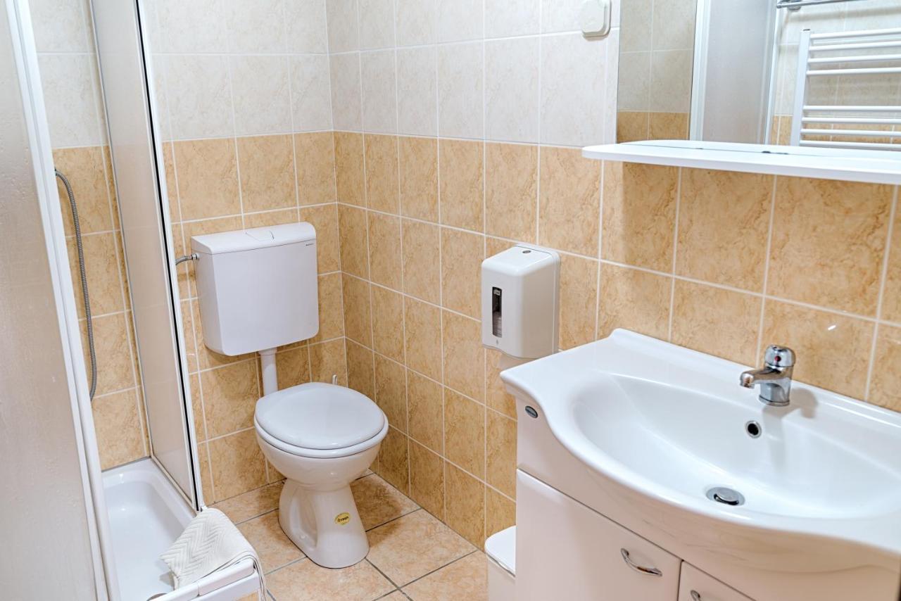Ferienwohnung Arka Stara Novalja Exterior foto